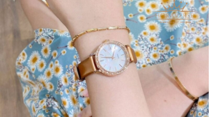 Phụ Kiện Đeo Cùng Đồng Hồ