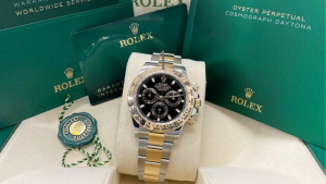 Phân Biệt Đồng Hồ Rolex Nam Chính Hãng Với Hàng Giả: Cảnh Giác Với Sự Tinh Vi
